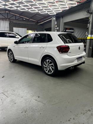 VOLKSWAGEN POLO 1.0 200 TSI HIGHLINE AUTOMÁTICO